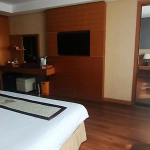 Superior Double or Twin Room City View